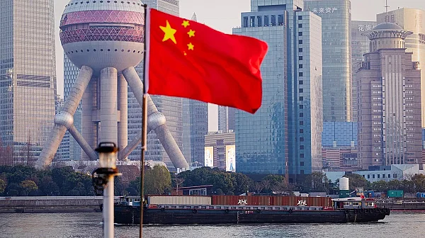 Слаб растеж и демографска криза: Китайската икономика се задъхва през 2025