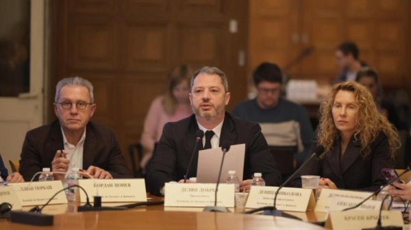 Държава, ДОО, НЗОК: Ключовите бюджети за 2026 получиха „да“ на първо четене