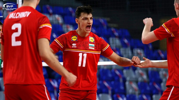 Волейболното чудо Александър Николов стана играч на шампиона на Италия