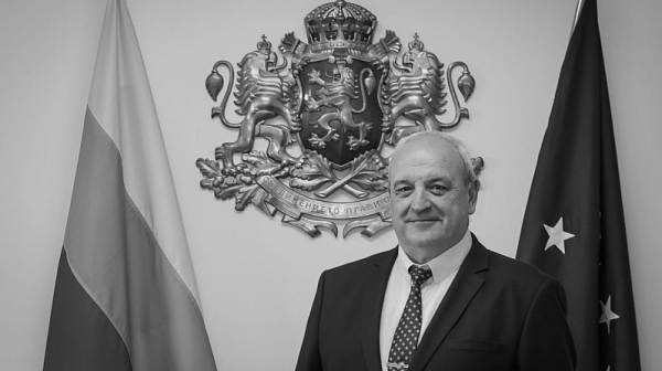 Почина заместник-министърът на спорта Стоян Андонов