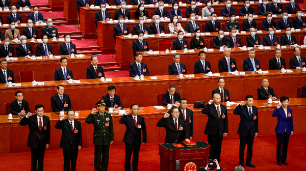 Новият китайски премиер Ли Цян номинира четирима вицепремиери, кои заемат ключовите постове?