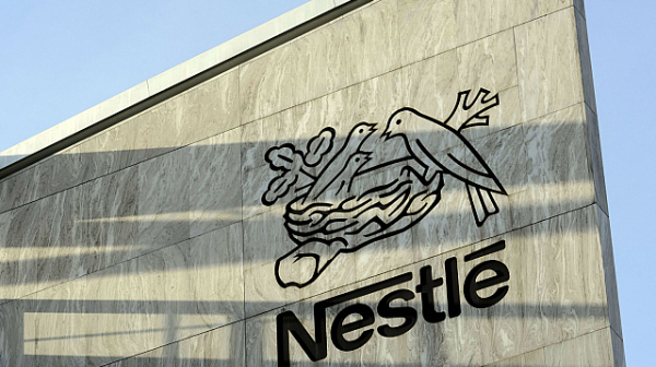 Anonymous атакува Nestlé заради отказа на компанията да прекрати бизнеса си в Русия