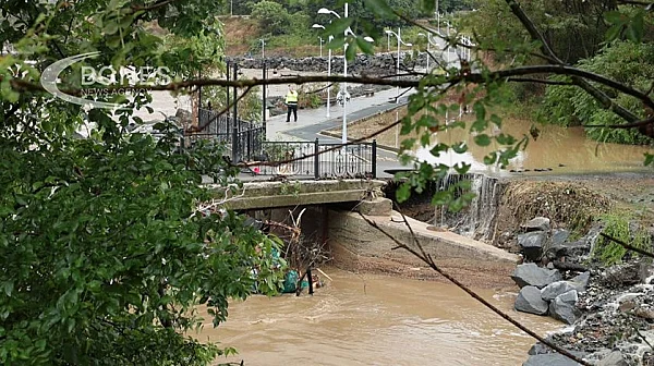 Обстановката в страната се нормализира след обилните валежи