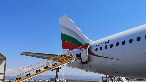 Затварят летище Бургас заради ремонт