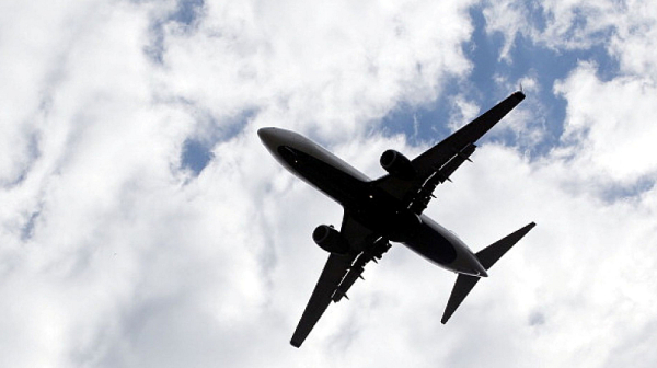 САЩ предупреди авиокомпаниите за възможни военни действия около Мексико, Централна и Южна Америка