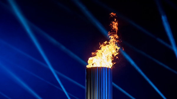 Запалиха Олимпийския огън
