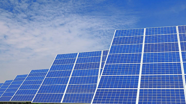 Италианци строят завод за соларни панели в България