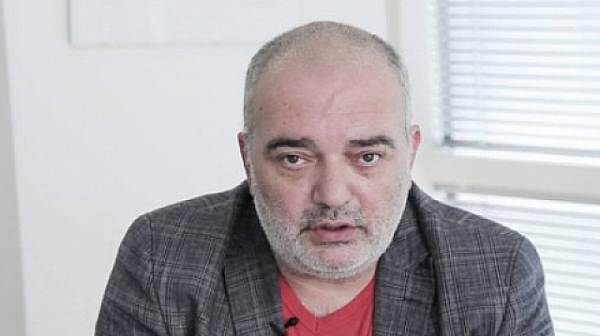 Арман Бабикян скочи срещу съпратийката си Дончева заради обидите й към Слави Трифонов