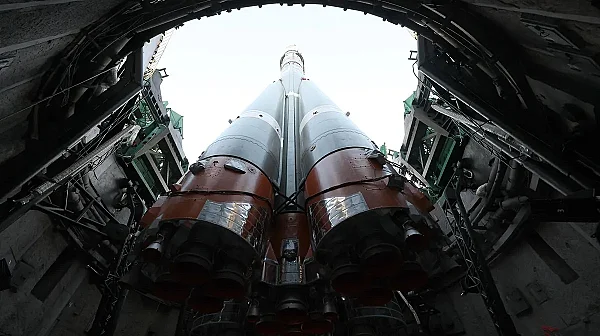 Европа очаква неконтролирана китайска ракета да падне на нейна територия до часове