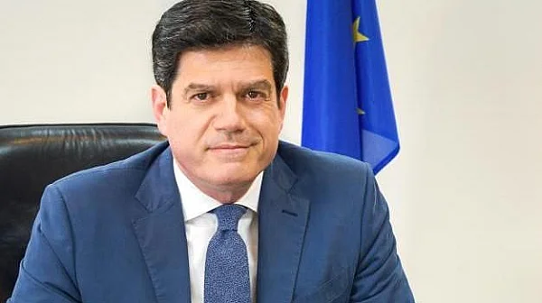 Посланикът на ЕС в С. Македония: Пътят на Скопие е ясно определен – конституционни промени