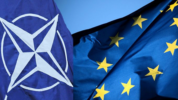 Външните министри на НАТО  и ЕС се събират извънредно заради войната в Украйна