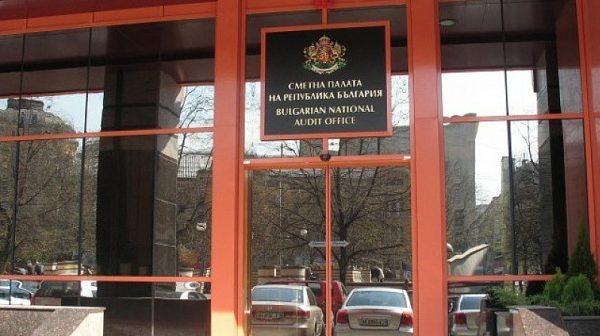 Сметната палата се оправда: Цветан Цветков е посетител, затова не е допуснат до сградата ни