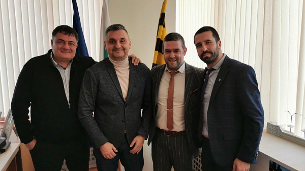 БСП-Перник официално поканиха Кирил Добрев да стане техен член