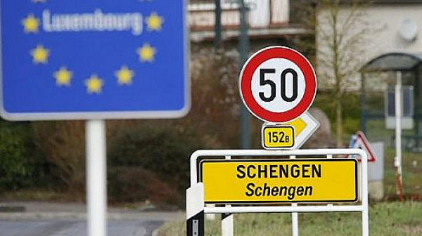 Експертът Йордан Арабаджиев: Песимист съм за Шенген, с натиск към Нидерландия и Австрия няма да стане