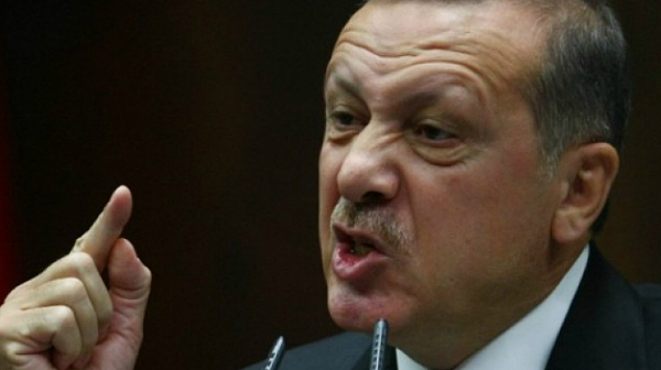 Пенс и Помпео се срещат с Ердоган заради Сирия