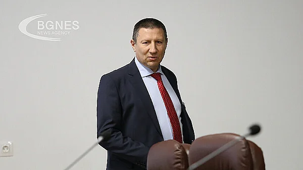 ВСС отказа да разгледа смяната на Сарафов: Министърът нямал право на такова искане