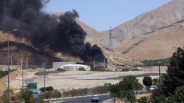 Тръмп отлага срещата със Си Дзинпин в Китай, атака срещу посолството на САЩ в Багдад