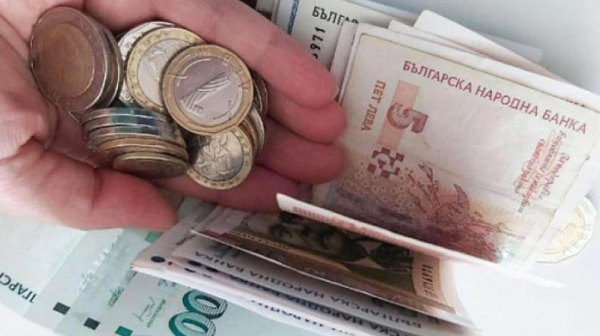 Септемврийските пенсии тръгват от 9-и, средната надхвърля 1000 лв.