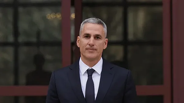 Андрей Гюров: Не съм зависим от нито една партия, кабинетът ще е изцяло мое решение