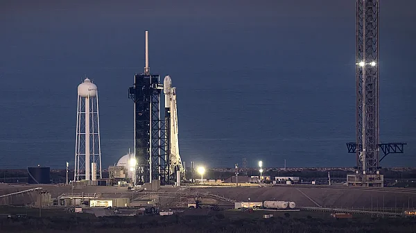 Още тестови мисии: НАСА промени концепцията си за завръщане на Луната