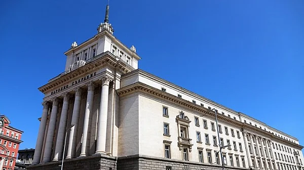 7 министри на парламентарен контрол. НС продължава с антикорупционната комисия