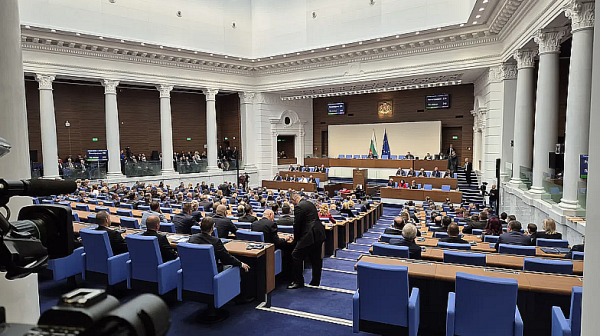 Единадесети опит за избор на председател на НС. Ще се разберат ли най-сетне депутатите?