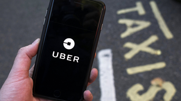 Нидерландия глоби платформата за организиране на превози Uber с 290 млн. евро