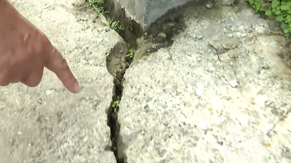 След евакуацията в „Хаджи Димитър“ – нови пукнатини от строежа на метрото, този път в „Слатина“