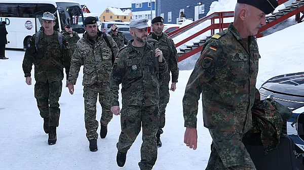 Германските войници се изтеглят от Гренландия
