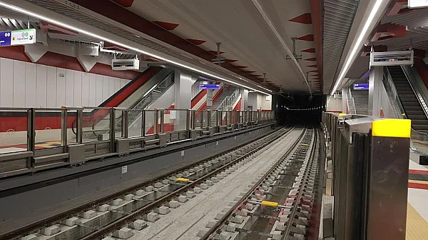 Затварят две основни метростанции за повече от месец