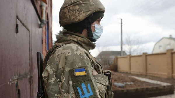 Украинските журналисти ще получат каски и жилетки от ЮНЕСКО