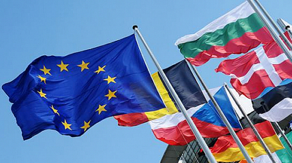 Представителят на България в ЕС се срещна с македонските българи